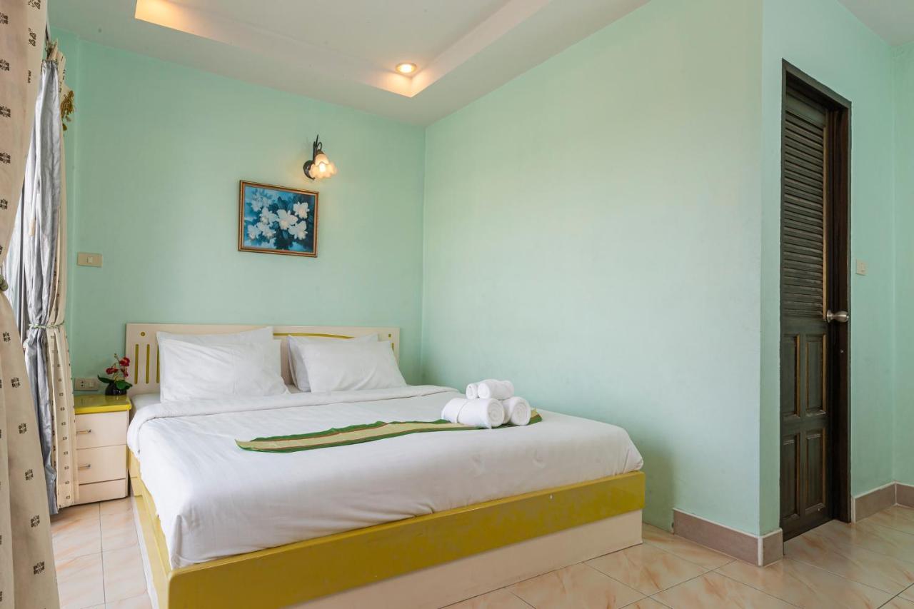 Add Plus Hotel & Spa Patong Luaran gambar