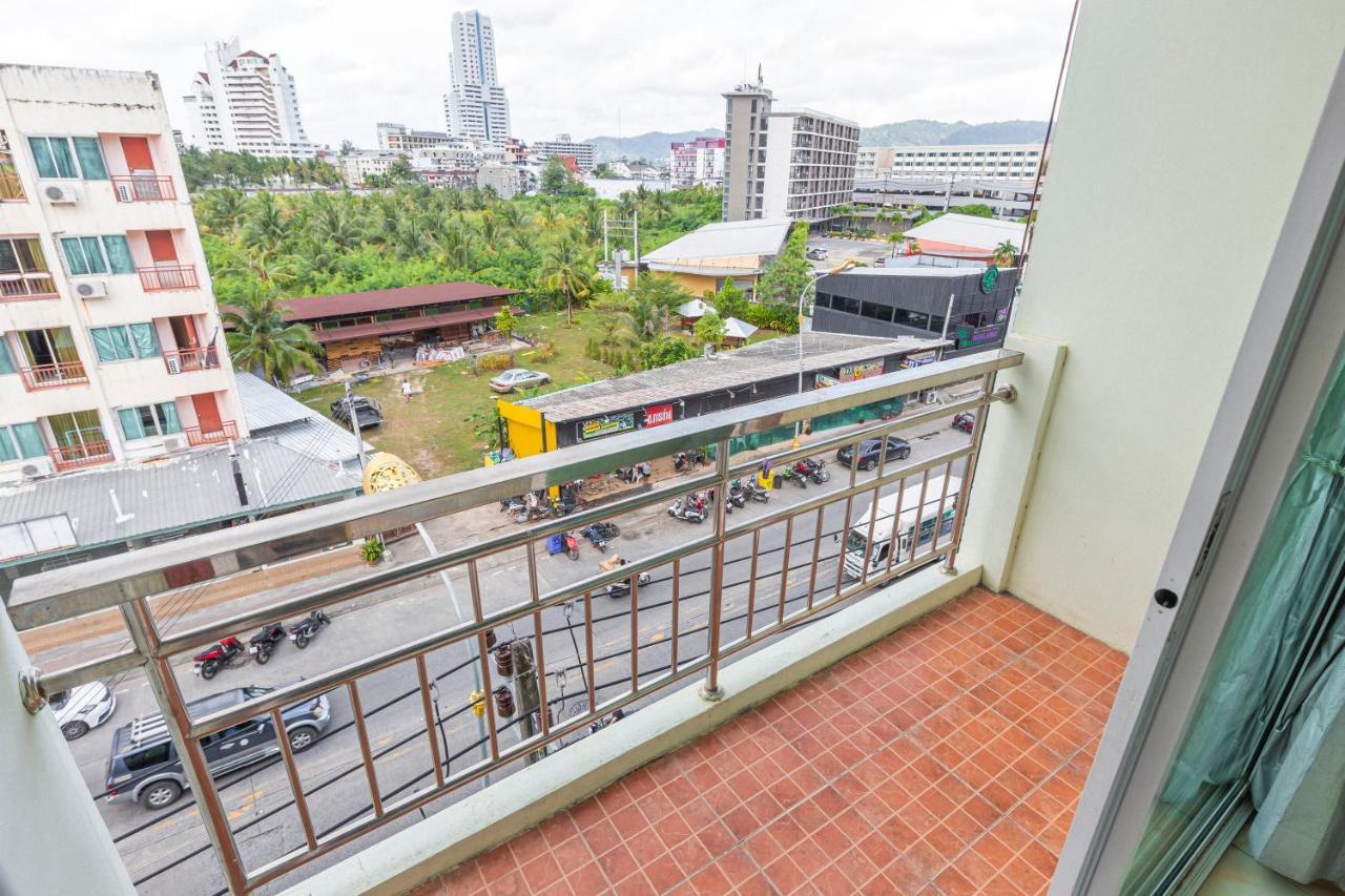 Add Plus Hotel & Spa Patong Luaran gambar