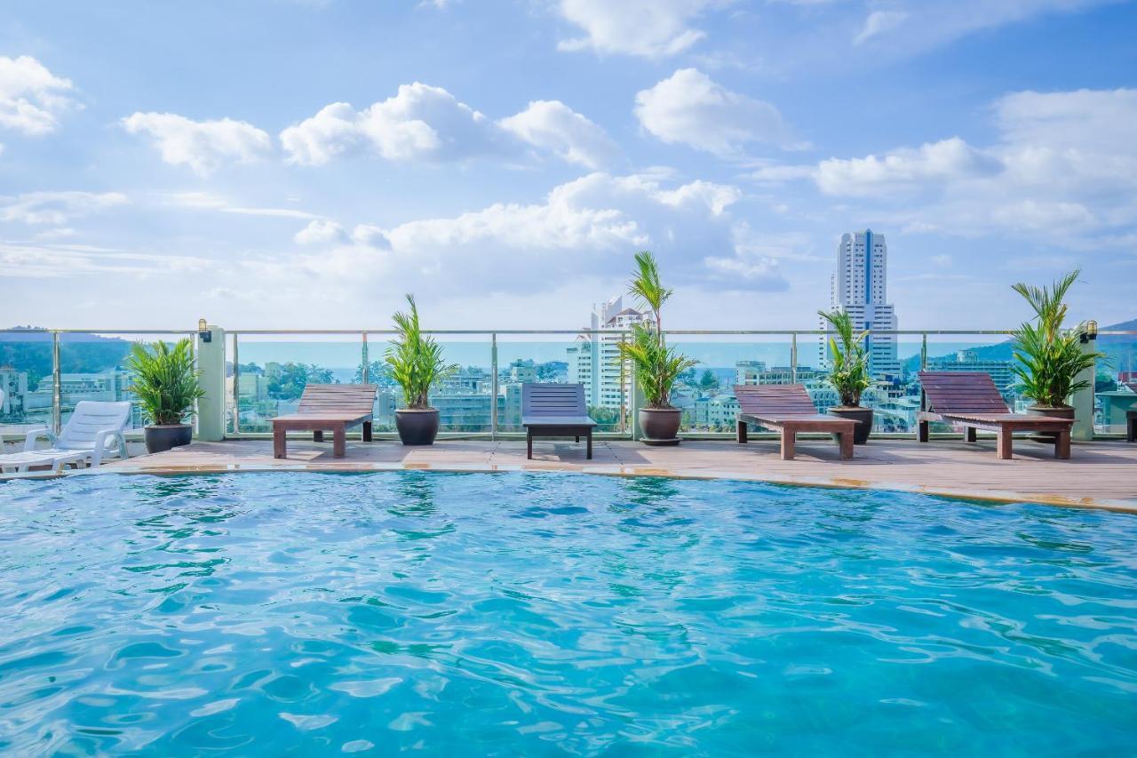 Add Plus Hotel & Spa Patong Luaran gambar